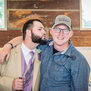 Meet your Posher, Dakota